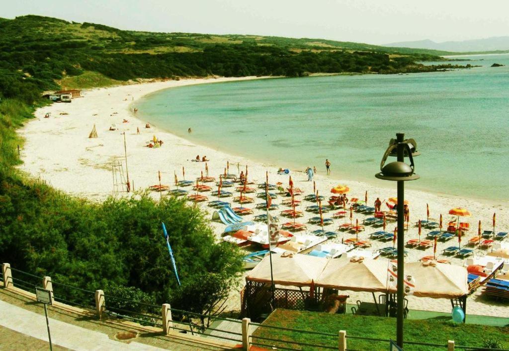Borgo Spiaggia ايزولا روسا المظهر الخارجي الصورة