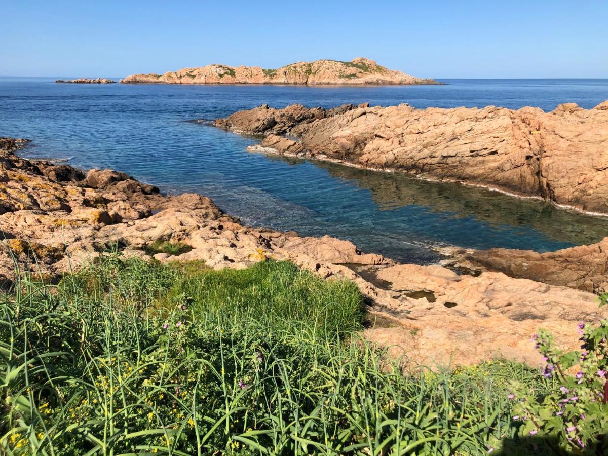 Borgo Spiaggia ايزولا روسا المظهر الخارجي الصورة