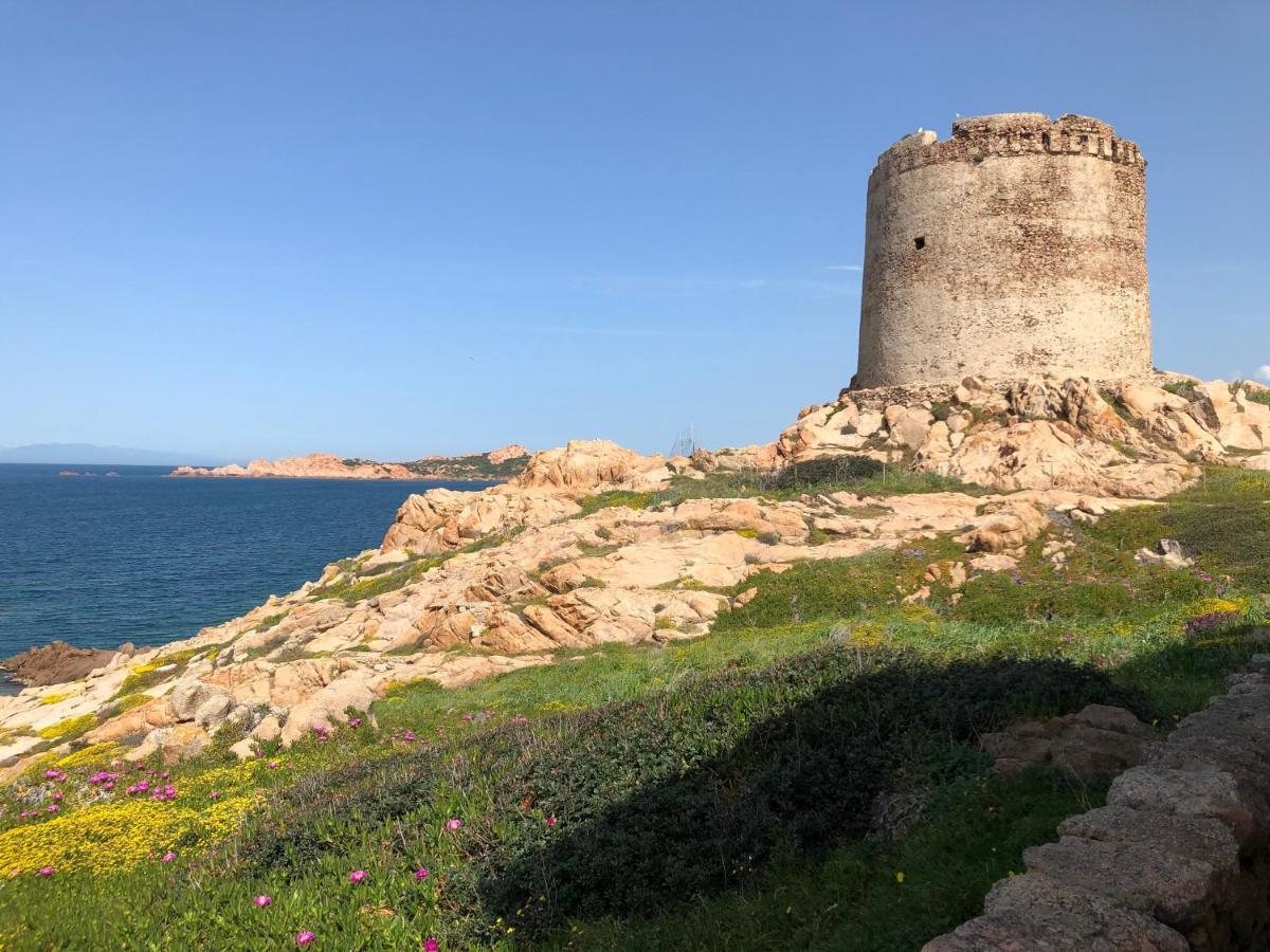 Borgo Spiaggia ايزولا روسا المظهر الخارجي الصورة