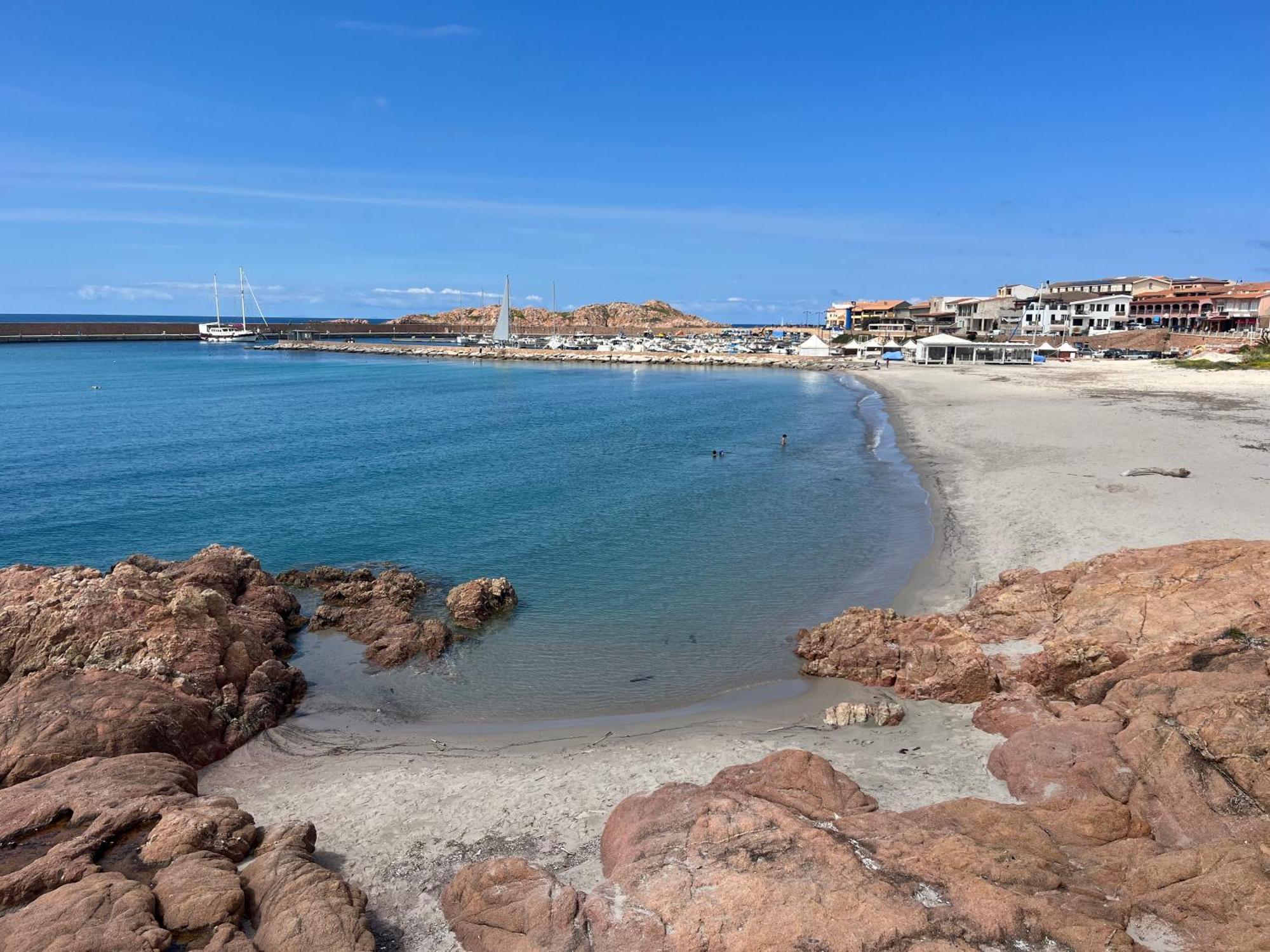 Borgo Spiaggia ايزولا روسا المظهر الخارجي الصورة